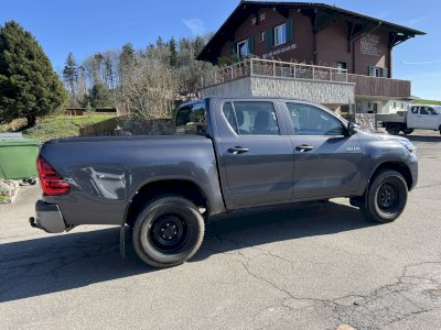 Toyota Hilux 2.4 D 110kW, 4x4, manual