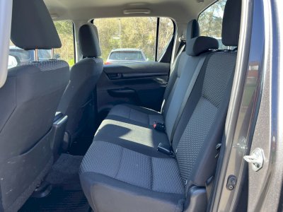 Toyota Hilux 2.4 D 110kW, 4x4, manual