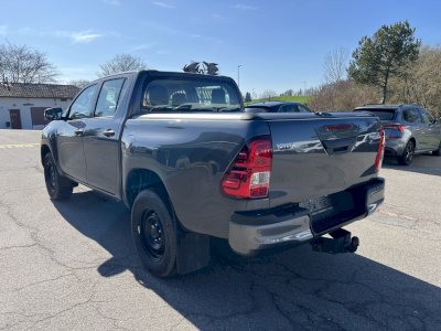 Toyota Hilux 2.4 D 110kW, 4x4, manual