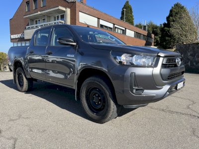 Toyota Hilux 2.4 D 110kW, 4x4, manual