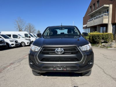 Toyota Hilux 2.4 D 110kW, 4x4, manual